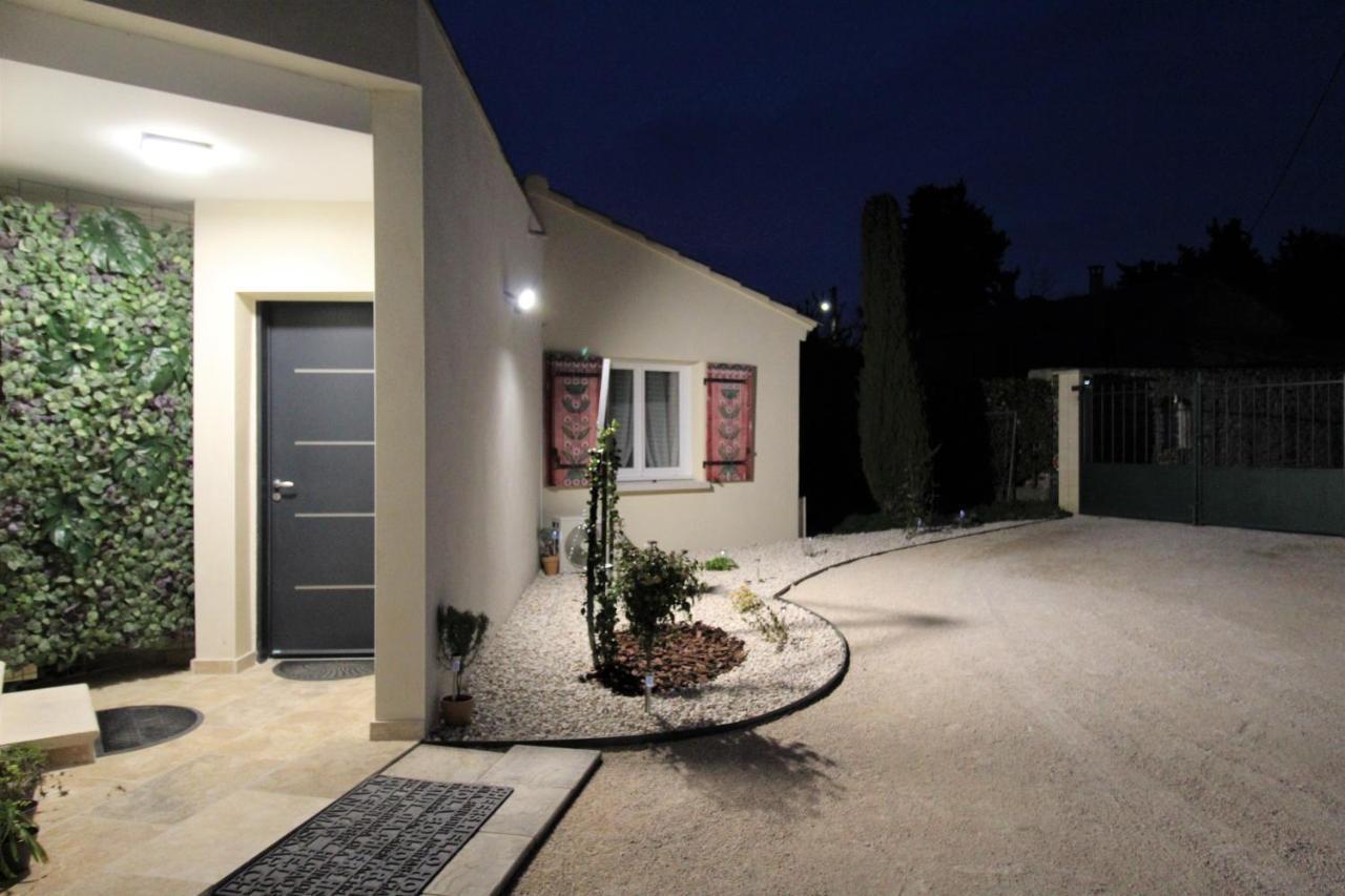 Appartement Les Bastidons De - Le Saumane - 3 étoiles *